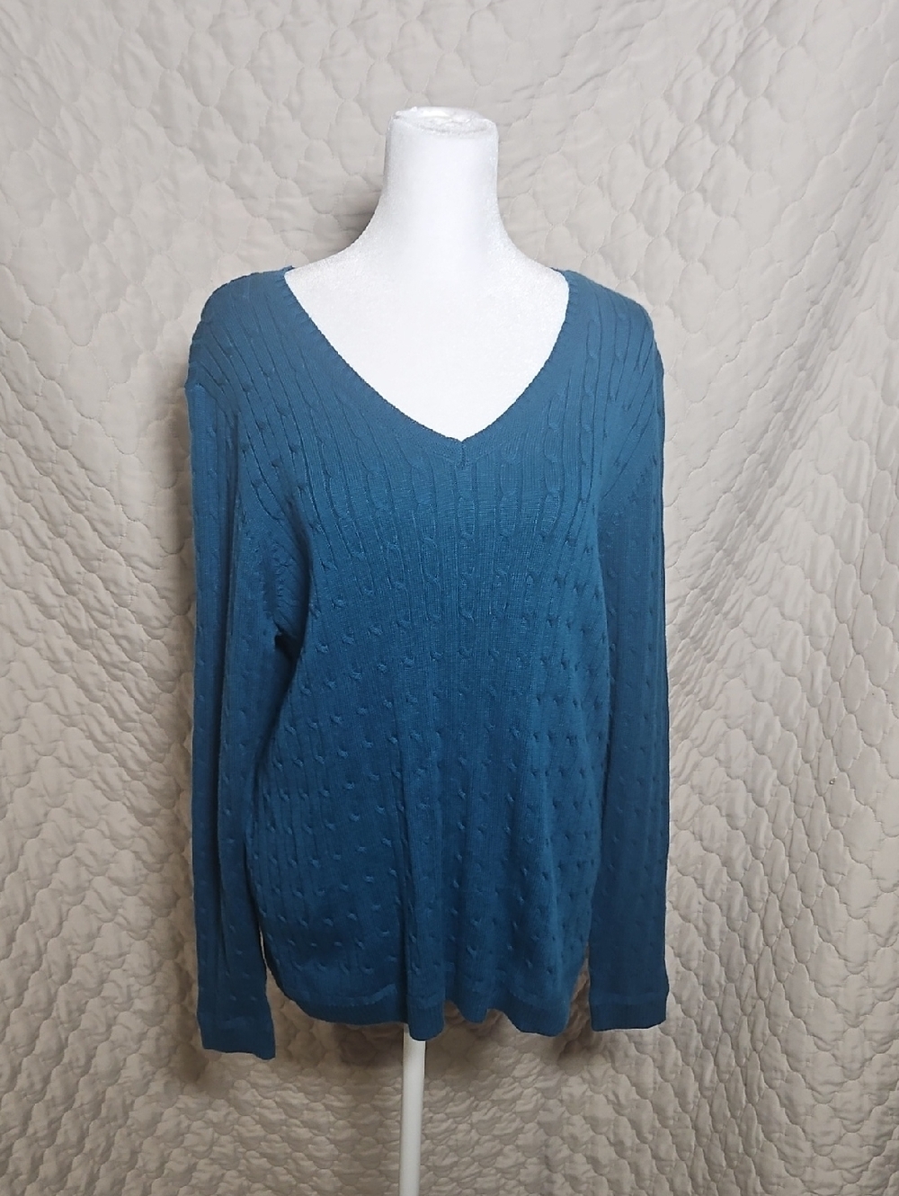 Croft & Barrow Cable Knit Vee Neck Teal Sweater